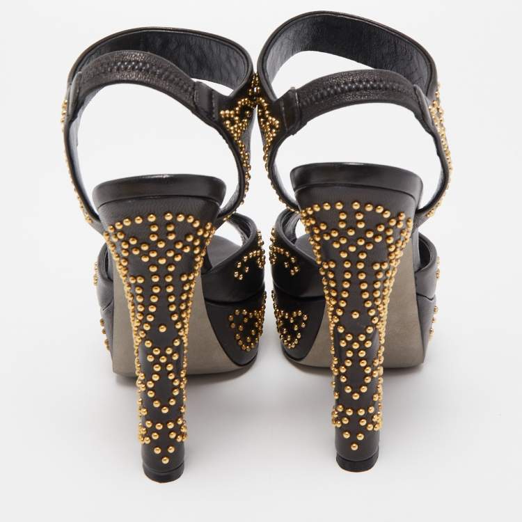 مملوكة مسبقًا Sergio Rossi Brown Leather Studded Platform Ankle Strap Sandals Size 37
