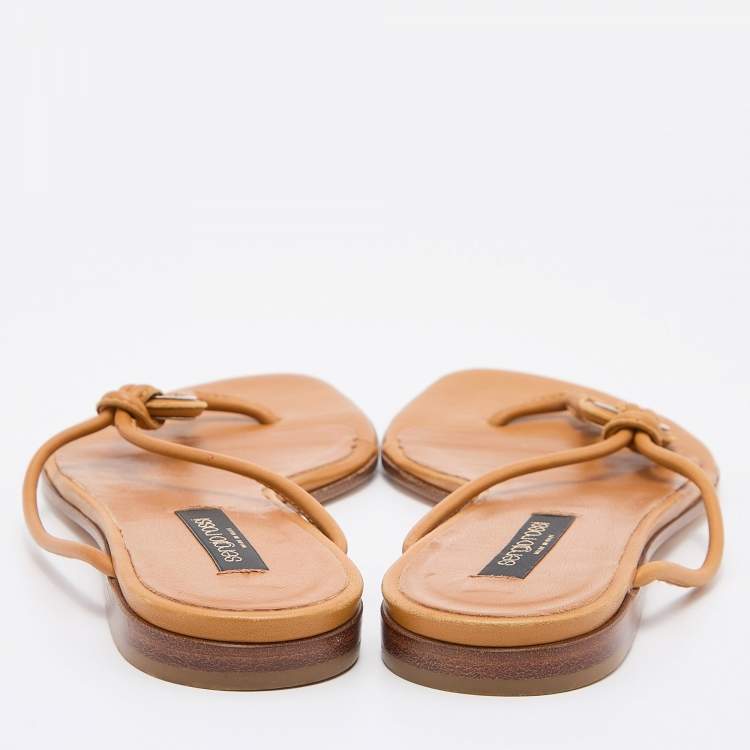 Pre Owned Sergio Rossi Beige Leather Thong Flats Slides Size 36.5