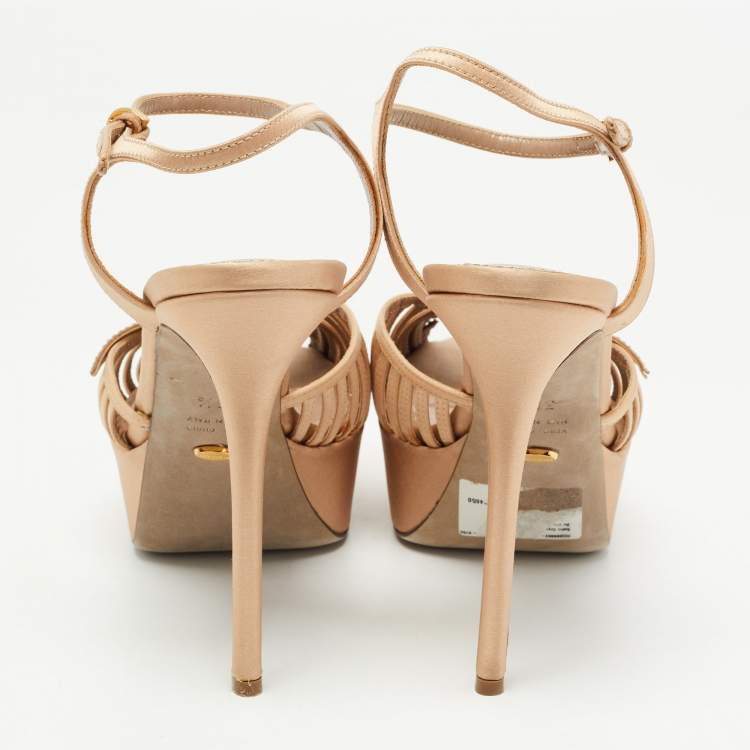مملوكة مسبقًا Sergio Rossi Light Brown Satin Crystal Embellished Ankle Strap Sandals Size 38.5