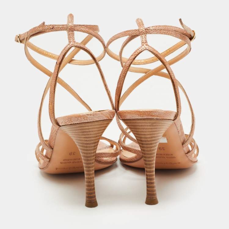 مملوكة مسبقًا Sergio Rossi Beige Ostrich Leather Strappy Sandals Size 39