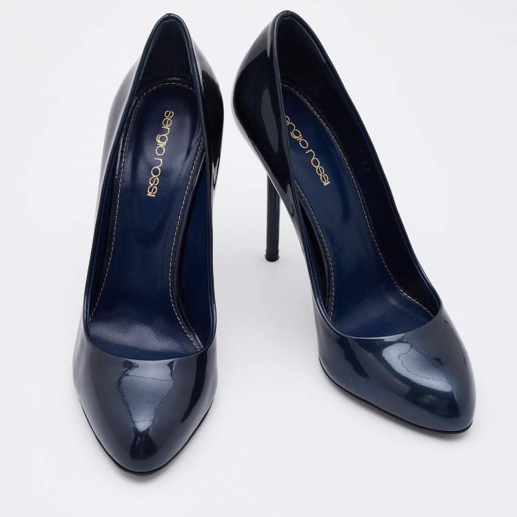 مملوكة مسبقًا Sergio Rossi Dark Blue Patent Leather Pumps Size 37