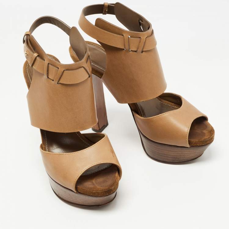 مملوكة مسبقًا Sergio Rossi Brown Leather Ankle Strap Sandals Size 38