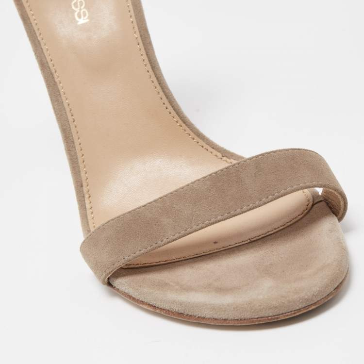 مملوكة مسبقًا Sergio Rossi Grey Suede Ankle Strap Sandals Size 37.5