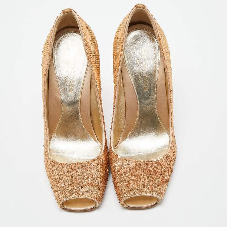 مملوكة مسبقًا Sergio Rossi Gold Sequin Open Toe Pumps Size 36