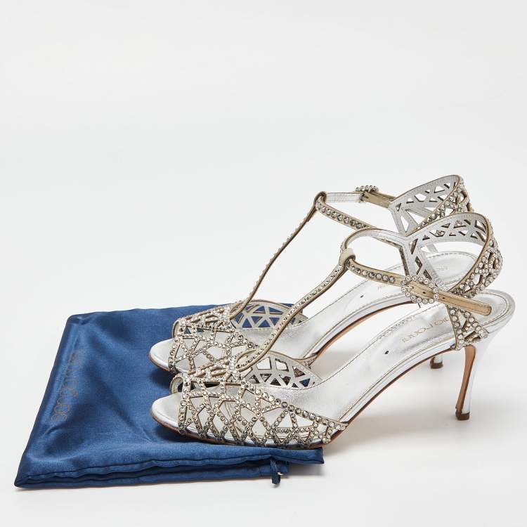 مملوكة مسبقًا Sergio Rossi Silver Crystal Embellished Suede T-Bar Ankle Strap Sandals Size 38