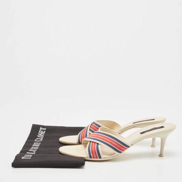 مملوكة مسبقًا Sergio Rossi White Fabric and Leather Logo Cross Strap Slide Sandals Size 40