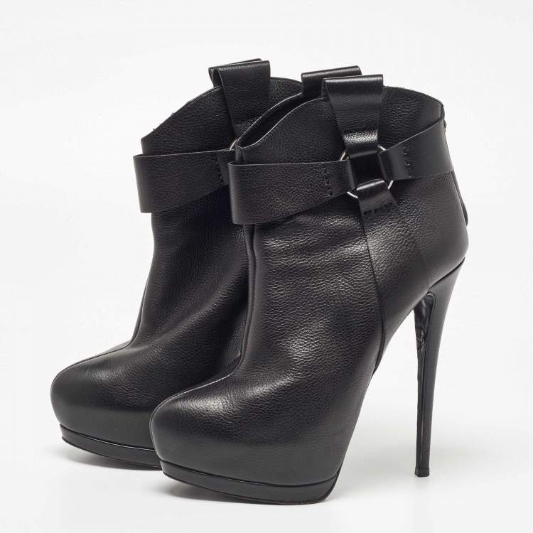 Pre Owned Sergio Rossi Black Leather Ankle Boots Size 39.5