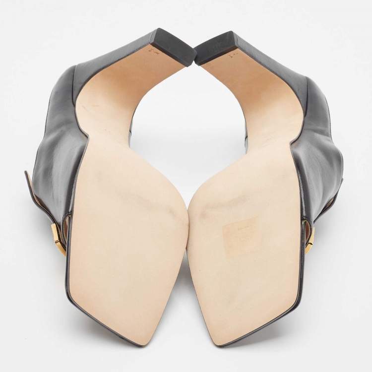 مملوكة مسبقًا Sergio Rossi Black Leather Square Toe Slide Sandals Size 39