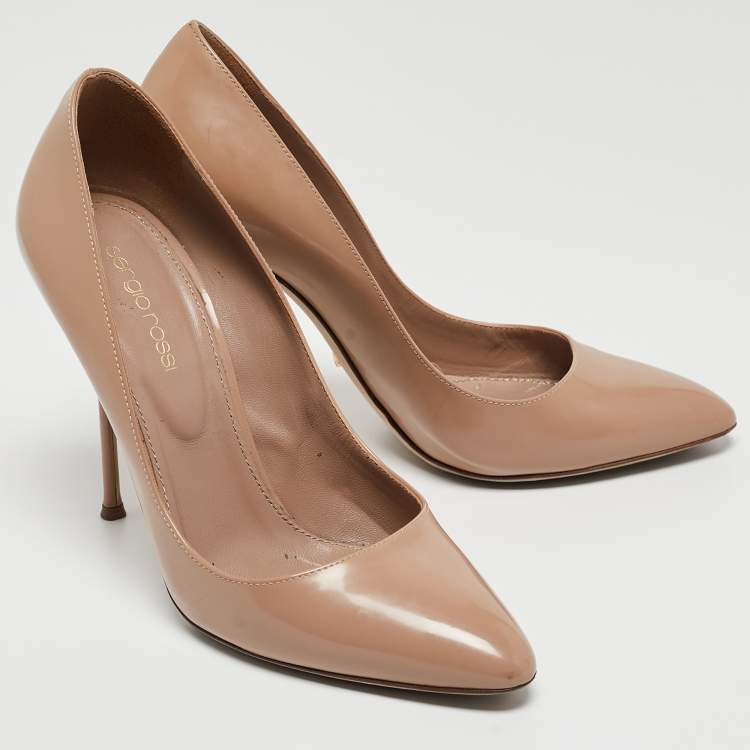 Pre Owned Sergio Rossi Beige Patent Leather Pointed Toe Pumps Size 38.5