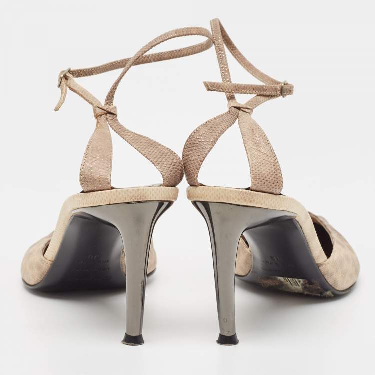 Pre Owned Sergio Rossi Two Tone Textured Leather Ankle Strap Pumps Size 38