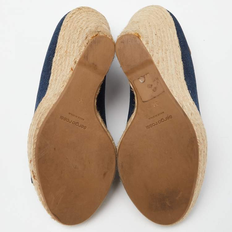 مملوكة مسبقًا Sergio Rossi Blue/Black Denim and Leather Wedge Sandals Size 39
