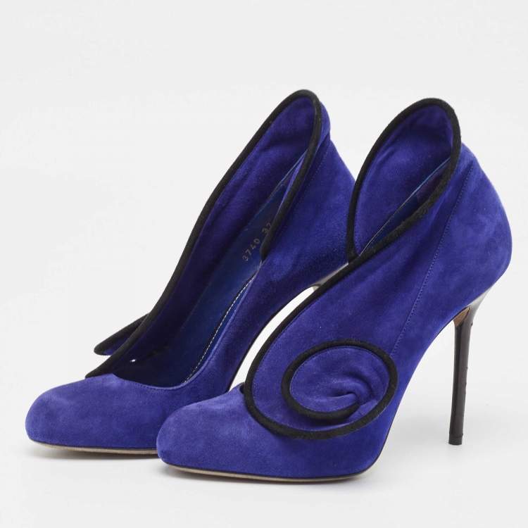 Pre Owned Sergio Rossi Blue Suede Twirl Pumps Size 37