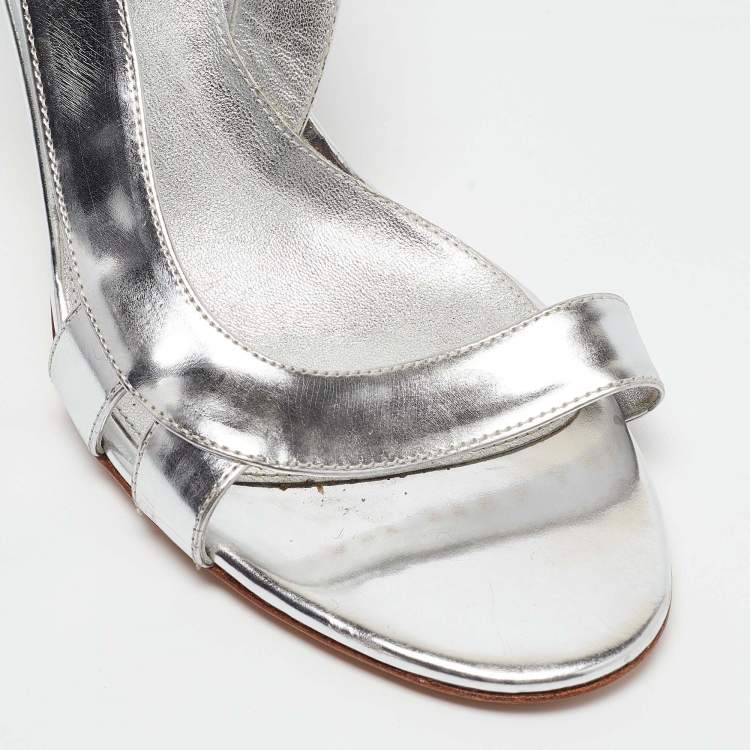 مملوكة مسبقًا Sergio Rossi Silver Leather Strappy Slingback Sandals Size 36.5