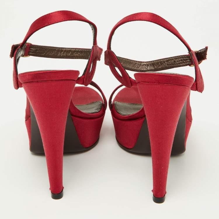 Pre Owned Sergio Rossi Red Satin Ankle Strap Sandals Size 34.5