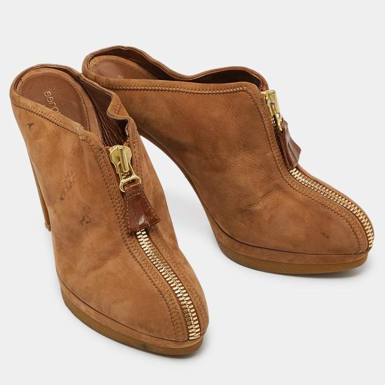 Pre Owned Sergio Rossi Brown Nubuck Leather Zip Platform Mules Size 38.5
