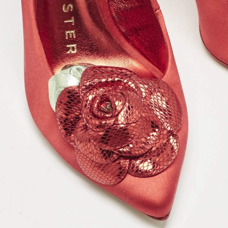 Pre Owned Sophia Webster Red Satin Rosette Pointed Toe Pumps Size 38.5