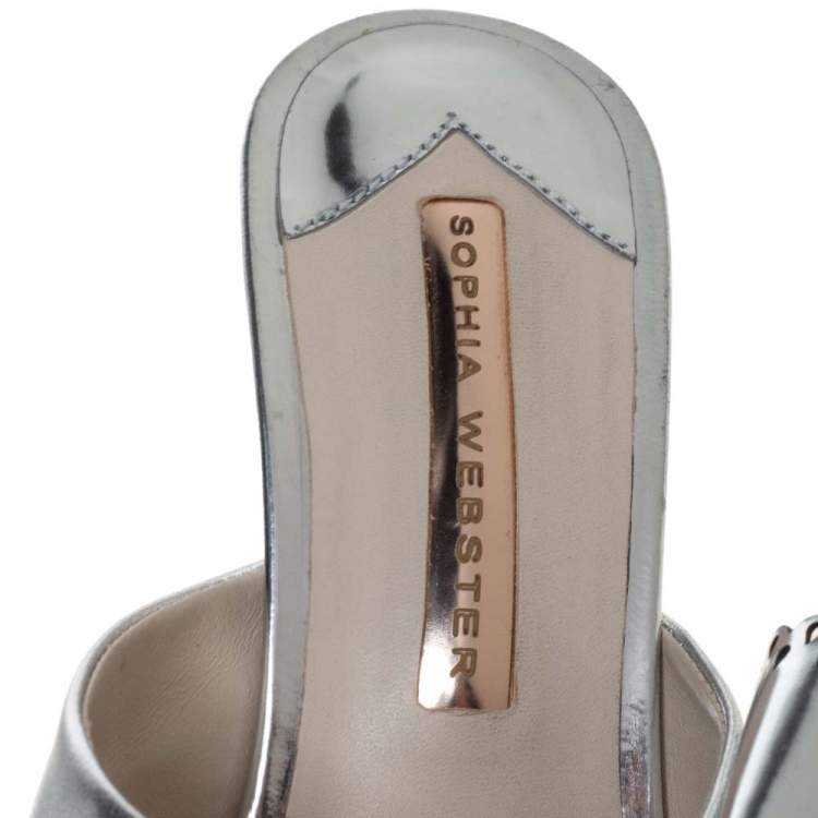 مملوكة مسبقًا Sophia Webster Metallic Silver Laser Cut Leather Soleil Mules Size 36