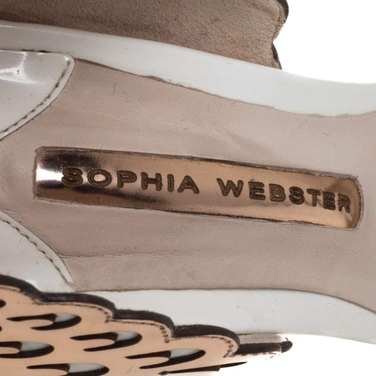 مملوكة مسبقًا Sophia Webster Gold Leather Evangeline Sandals Size 40