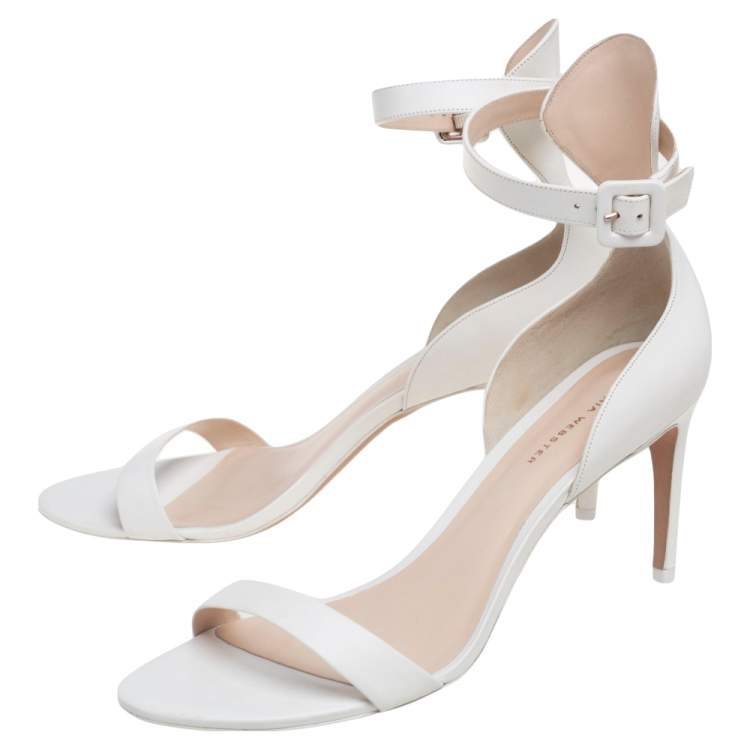 مملوكة مسبقًا Sophia Webster White Leather Ankle Straps Sandals Size 42
