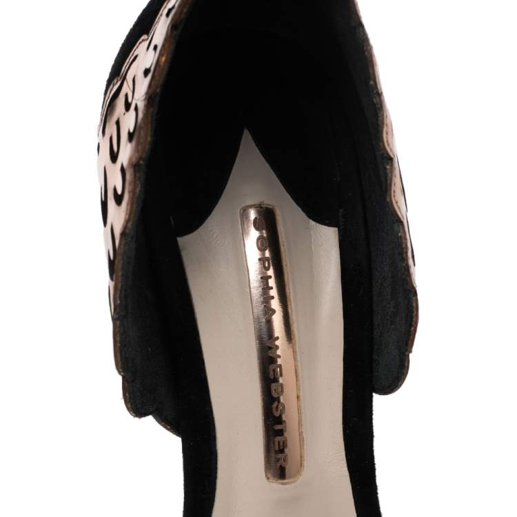 مملوكة مسبقًا Sophia Webster Black Suede and Laser Cut Rose Gold Leather Evangeline Sandals Size 39