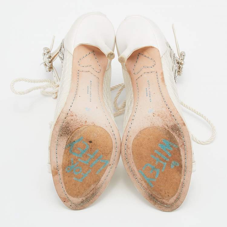 Pre Owned Sophia Webster White Satin And Lace Selina Booties Size 39