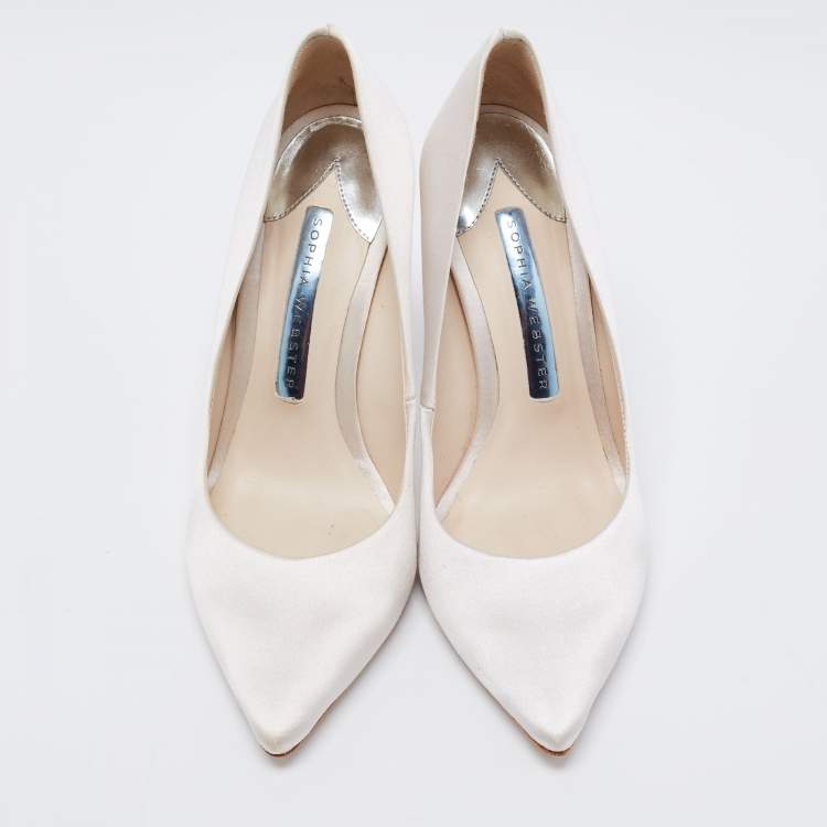 Pre Owned Sophia Webster White Satin Coco Crystal Embellished Heel Pumps Size 35