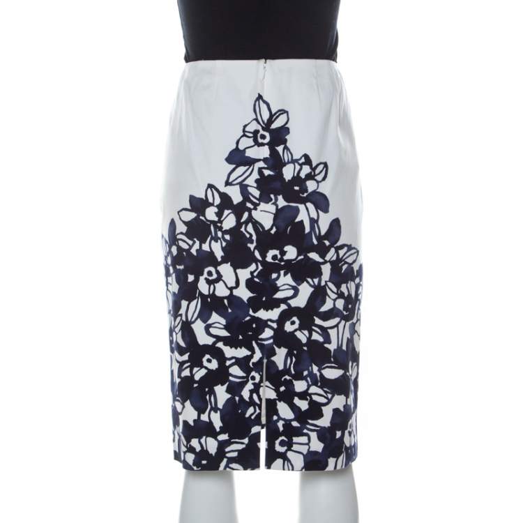Pre Owned St. John White and Navy Blue Floral Printed Stretch Cotton Pencil Skirt L 
