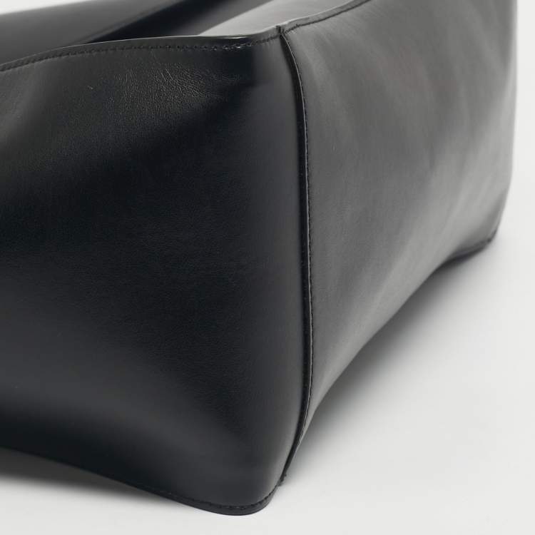 مملوكة مسبقًا Stella McCartney Black Faux Leather Large The Logo Tote
