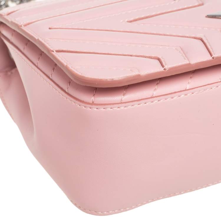 مملوكة مسبقًا Stella McCartney Pink Faux Leather Stella Star Crossbody Bag