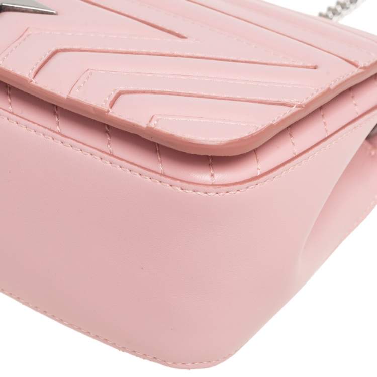مملوكة مسبقًا Stella McCartney Pink Faux Leather Stella Star Crossbody Bag
