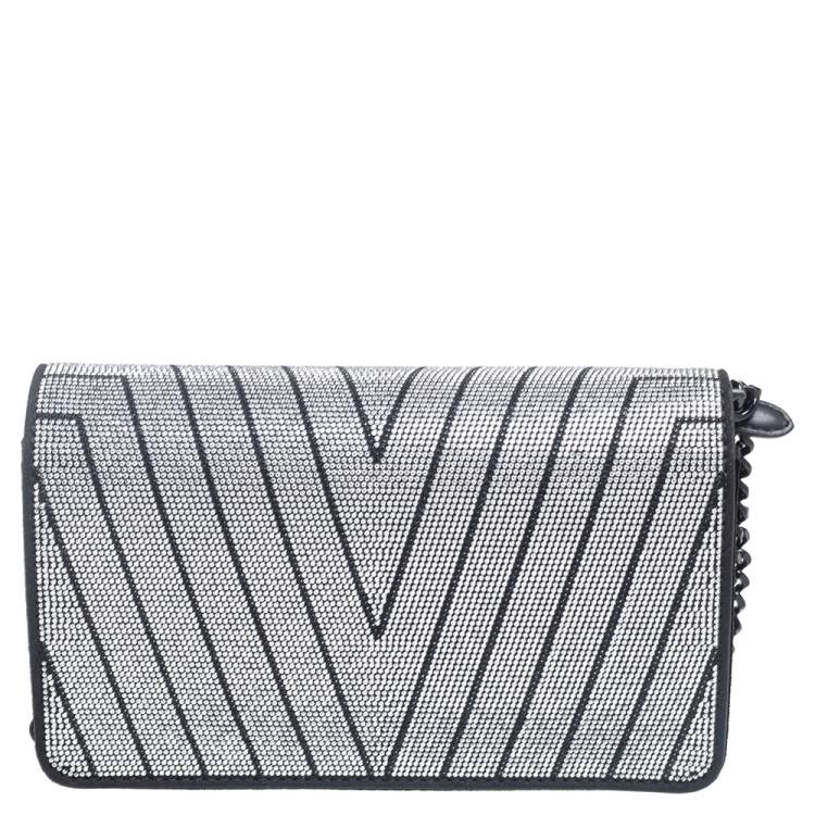 Pre Owned Stella McCartney Black Quilted Velvet Studded Stella Star Crossbody Bag