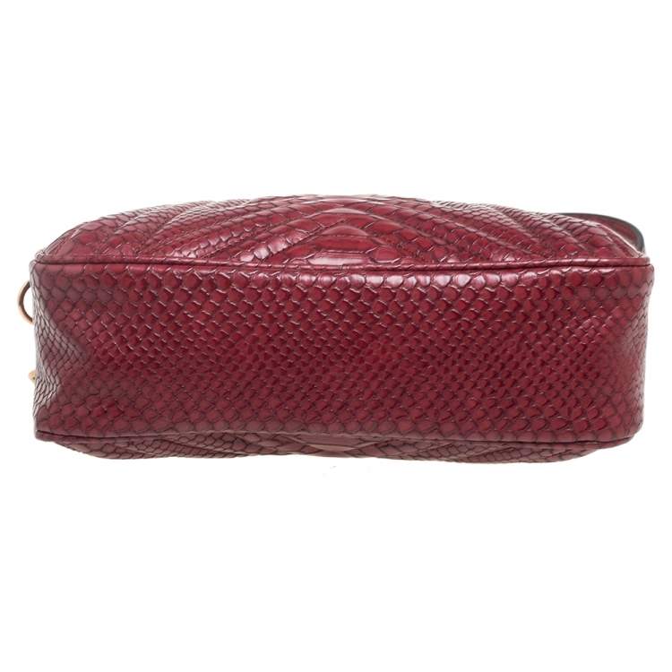 مملوكة مسبقًا Stella McCartney Burgundy Python Embossed Faux Leather Star Crossbody Bag