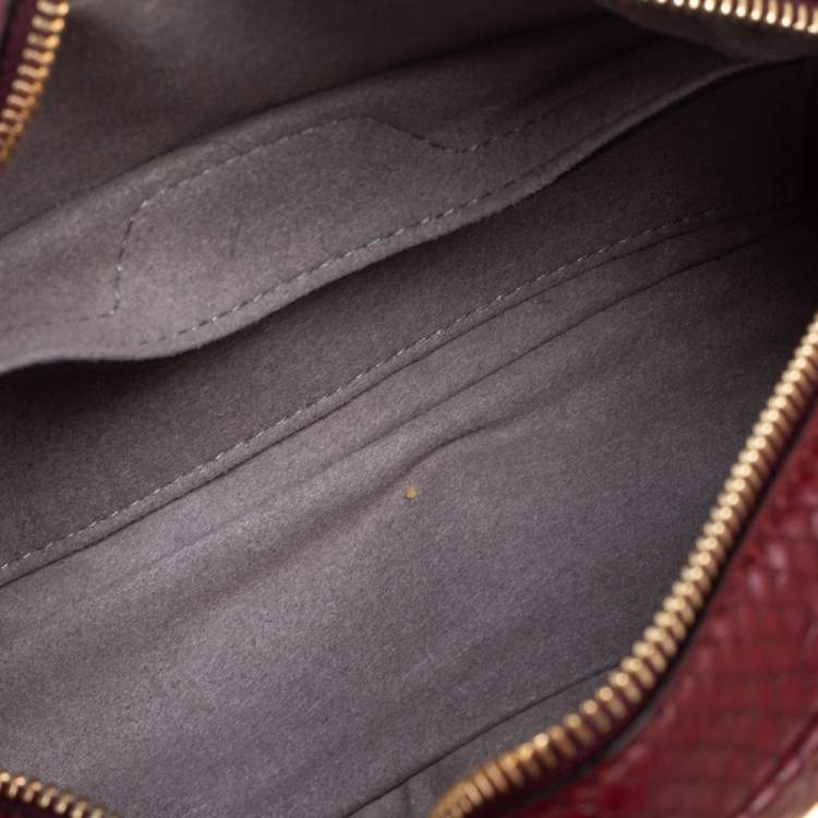 مملوكة مسبقًا Stella McCartney Burgundy Python Embossed Faux Leather Star Crossbody Bag