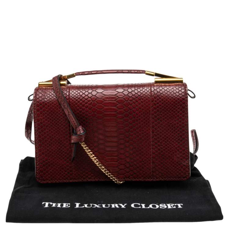 مملوكة مسبقًا Stella McCartney Burgundy Python Faux Leather Clutch 