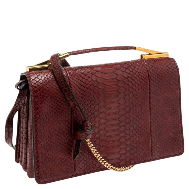 مملوكة مسبقًا Stella McCartney Burgundy Python Faux Leather Clutch 