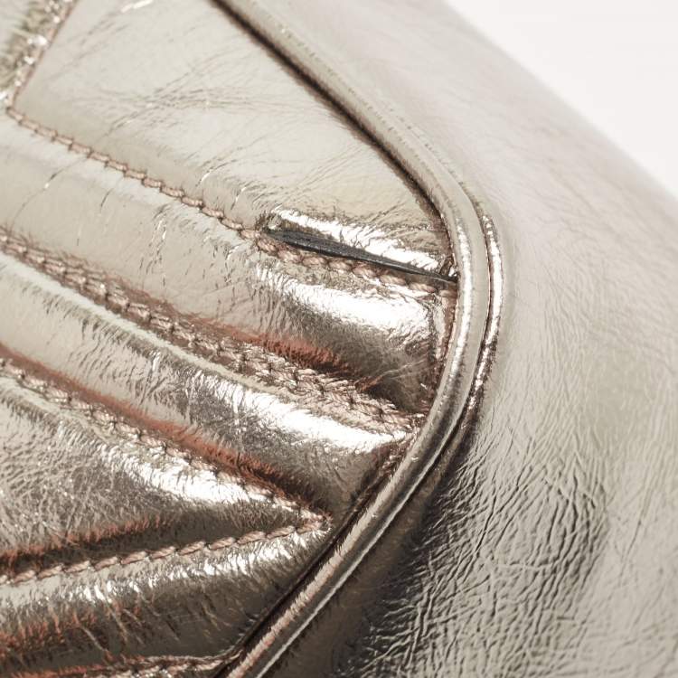 Pre Owned Stella McCartney Silver Quilted Laminated Faux Leather Stella Star Crossbody Bag