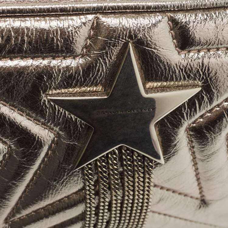 Pre Owned Stella McCartney Silver Quilted Laminated Faux Leather Stella Star Crossbody Bag
