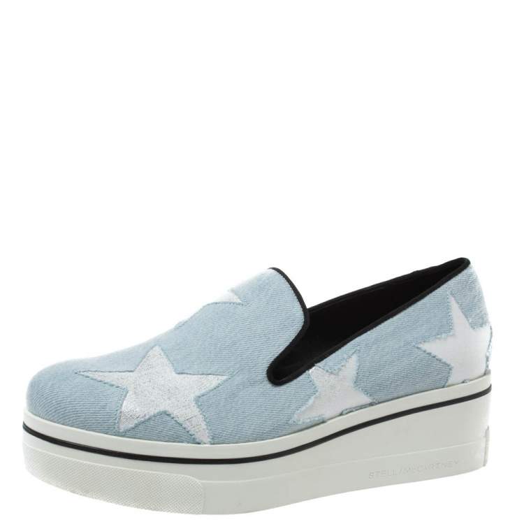 مملوكة مسبقًا Stella McCartney Light Blue Denim Binx Star Platform Slip On Sneakers Size 41