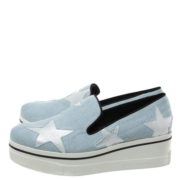 مملوكة مسبقًا Stella McCartney Light Blue Denim Binx Star Platform Slip On Sneakers Size 41
