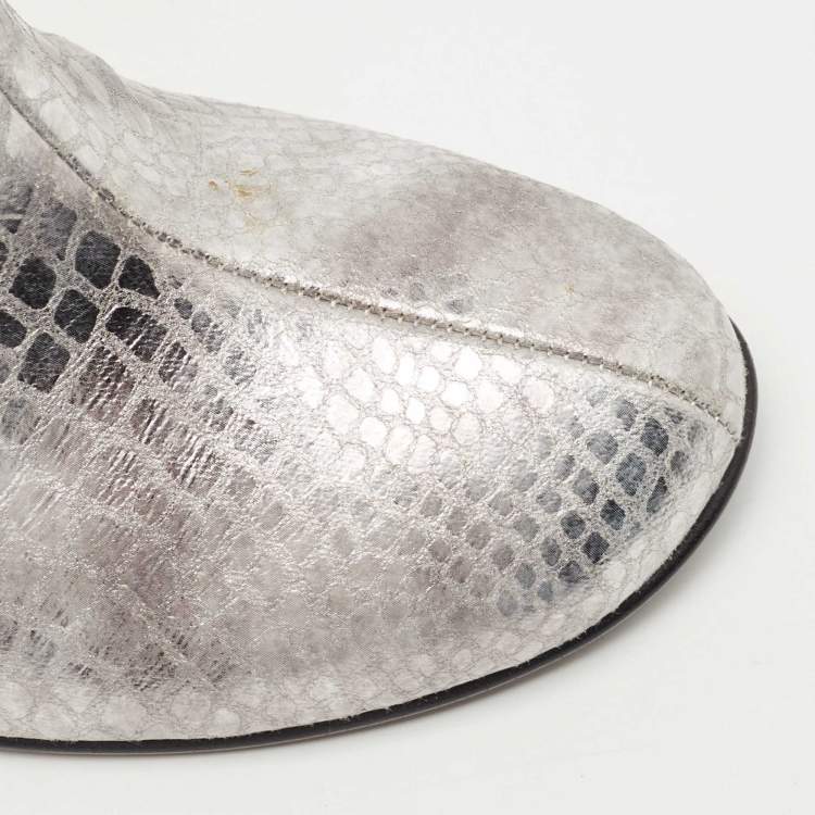 Pre Owned Stella McCartney Metallic Silver Python Embossed Faux Leather Ankle Boots Size 40