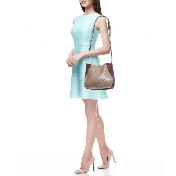 مملوكة مسبقًا Stella McCartney Burgundy/Beige Faux Leather Mini Logo Crossbody Bag