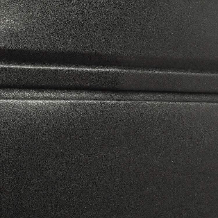 Pre Owned Stella McCartney Black Faux Leather and Wood Effect Acrylic Clutch