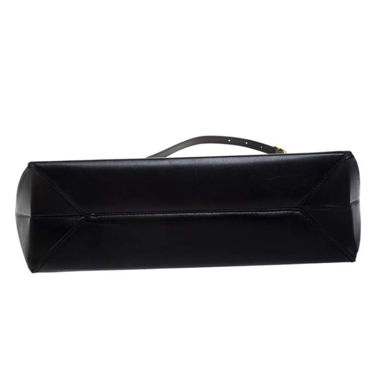 Pre Owned Stella McCartney Black Leather Round Zip Shoulder Bag