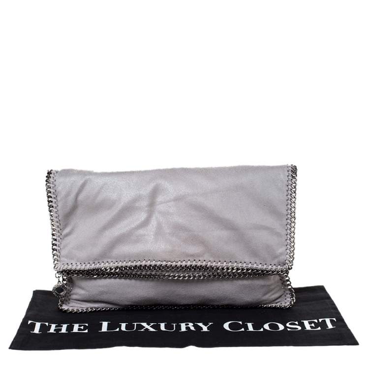 مملوكة مسبقًا Stella McCartney Grey Faux Leather Falabella Clutch