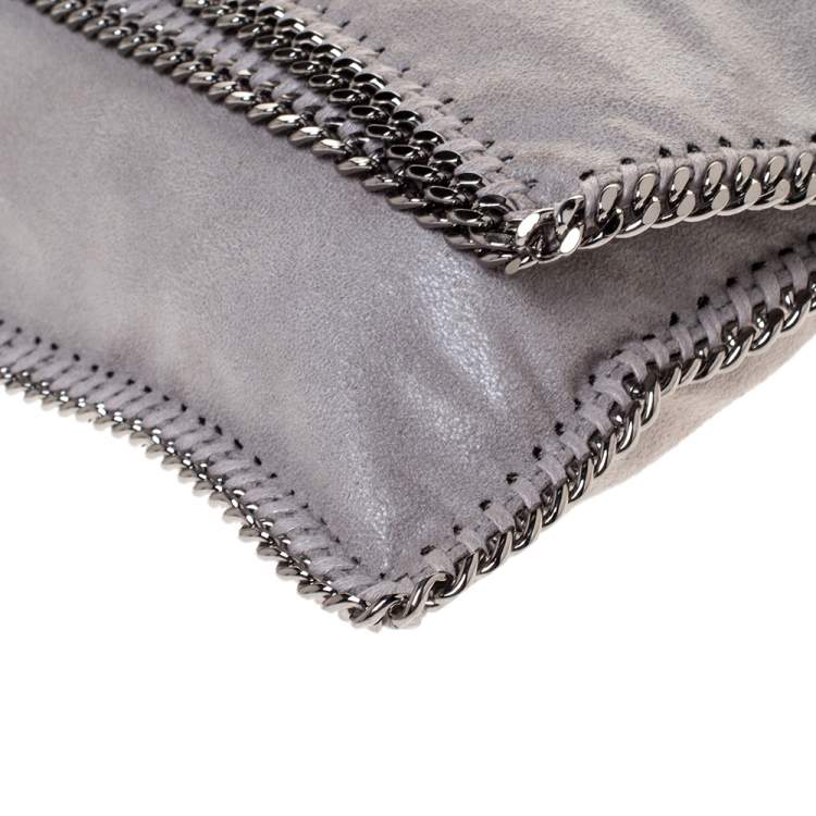 مملوكة مسبقًا Stella McCartney Grey Faux Leather Falabella Clutch