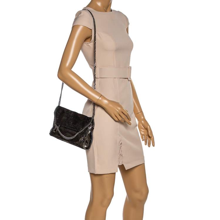 مملوكة مسبقًا Stella McCartney Black Faux Leather Falabella Flap Shoulder Bag