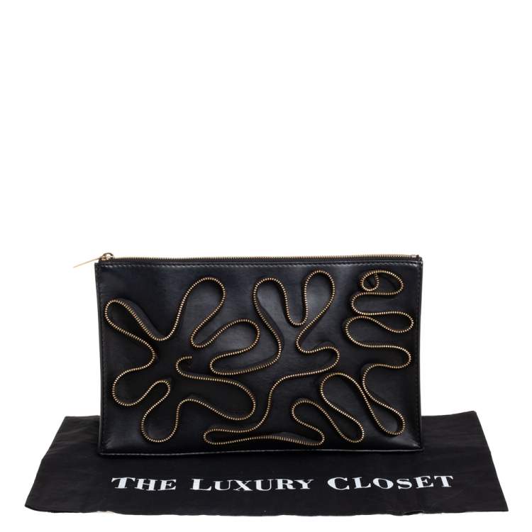Pre Owned Stella McCartney Black Faux Leather Zipper Embellished Cavendish Clutch