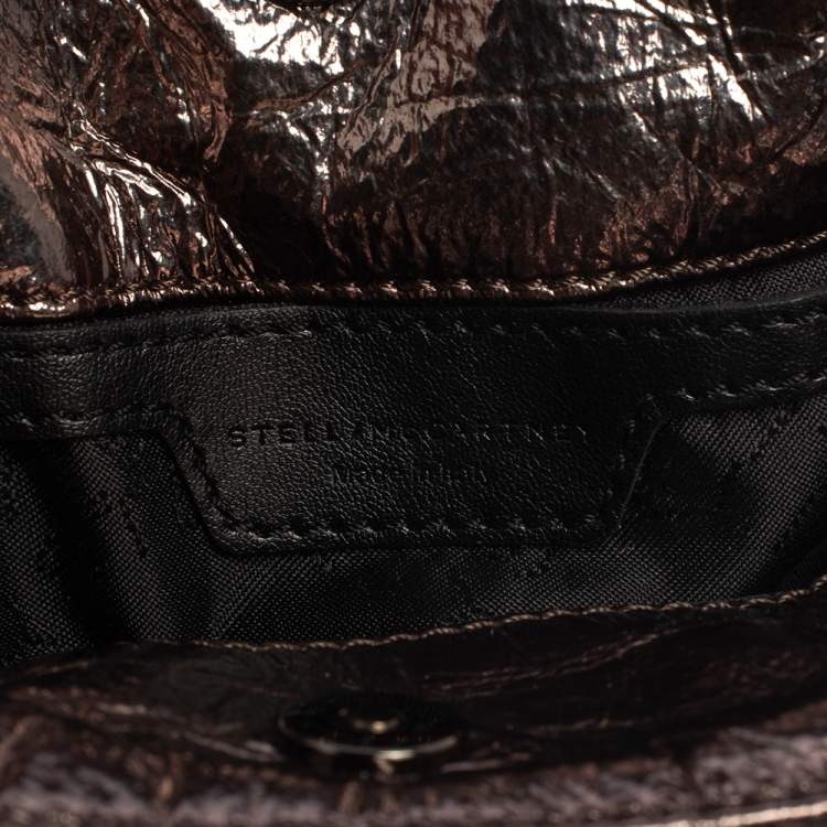مملوكة مسبقًا Stella McCartney Metallic Silver Faux Patent Leather Tiny Falabella Crossbody Bag