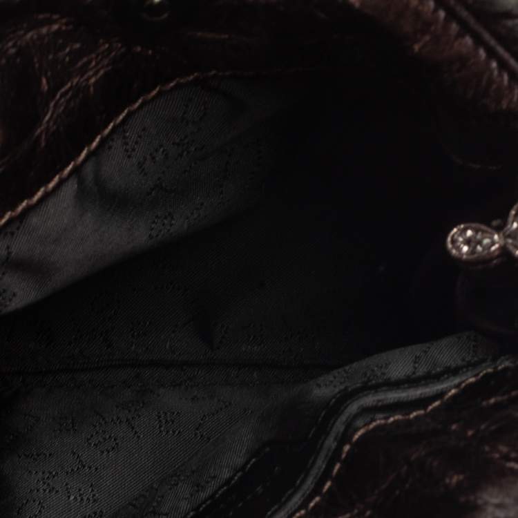مملوكة مسبقًا Stella McCartney Metallic Silver Faux Patent Leather Tiny Falabella Crossbody Bag