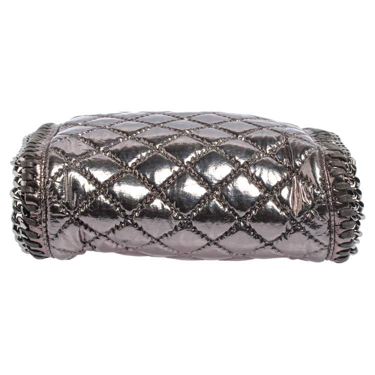 مملوكة مسبقًا Stella McCartney Metallic Silver Faux Patent Leather Tiny Falabella Crossbody Bag
